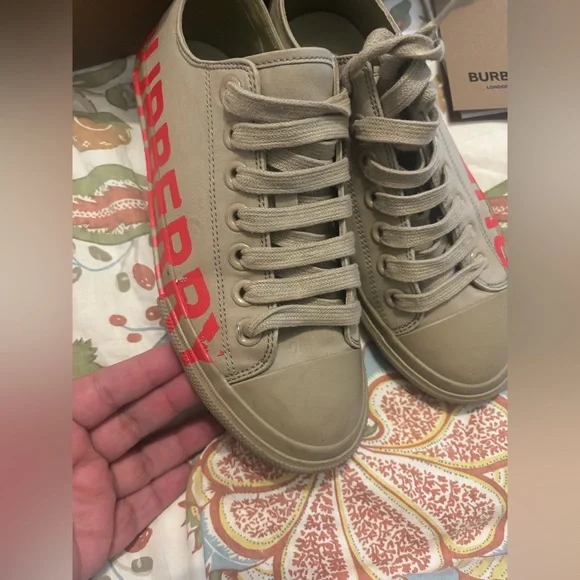 Authentic Burberry Dark HoneyLow Top Larkhall Sneaker with Red Lettering,37(7) - Picture 8 of 13